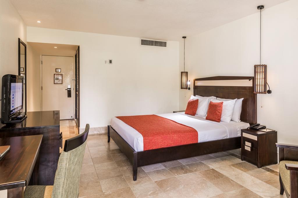 Отель The Warwick Fiji Королеву Номер фото