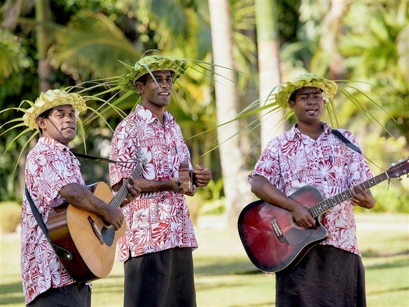 Отель The Warwick Fiji Королеву Экстерьер фото Tuvaluan musicians